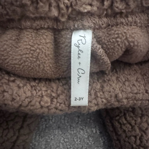 Rylee + Cru Caramel Sherpa Sweatpants & Joggers Set. Like New! - Picture 9 of 9